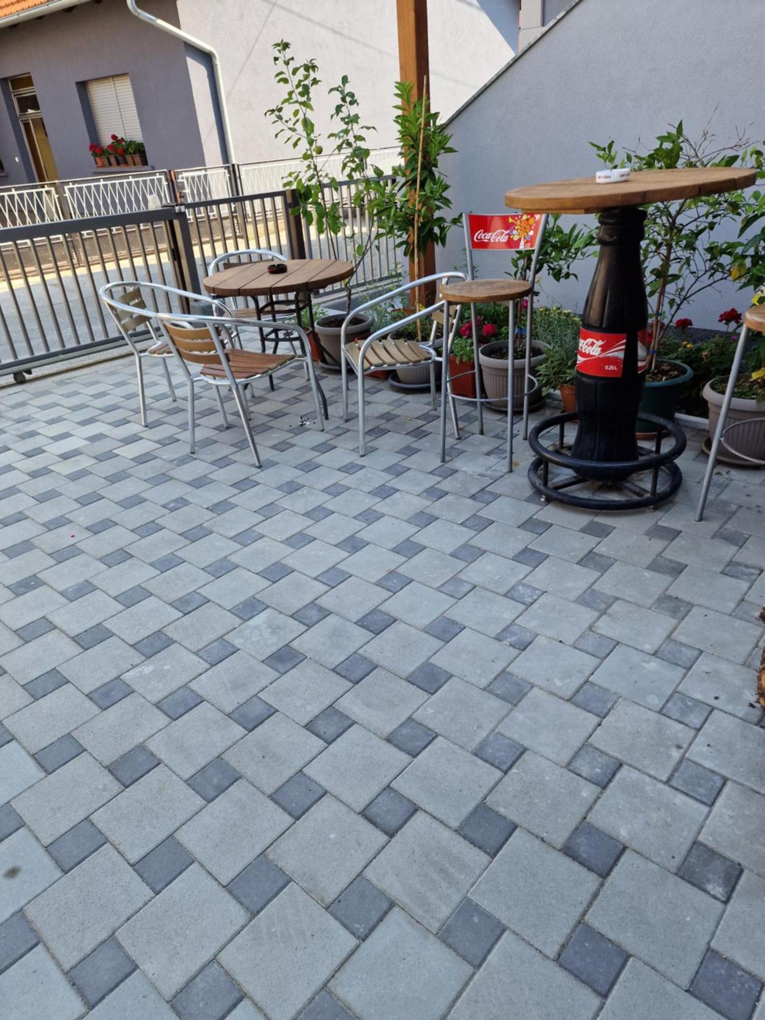 Studio Apartman Lorena Apartment Загреб Екстериор снимка